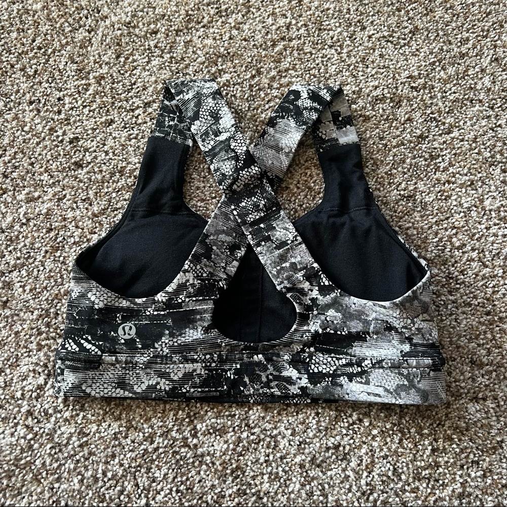 Lululemon Sports Bra